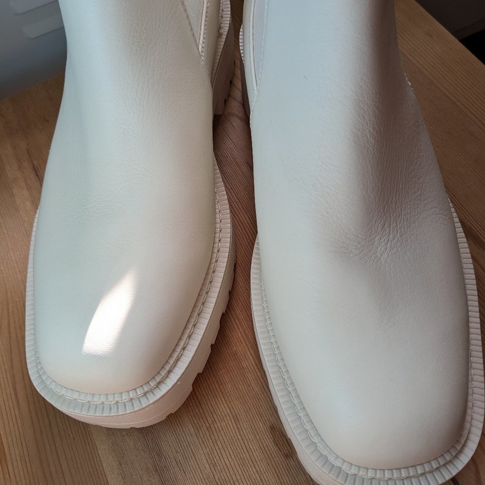 Sam Edelman Laguna Leather Chelsea Boots with Chunky Sole